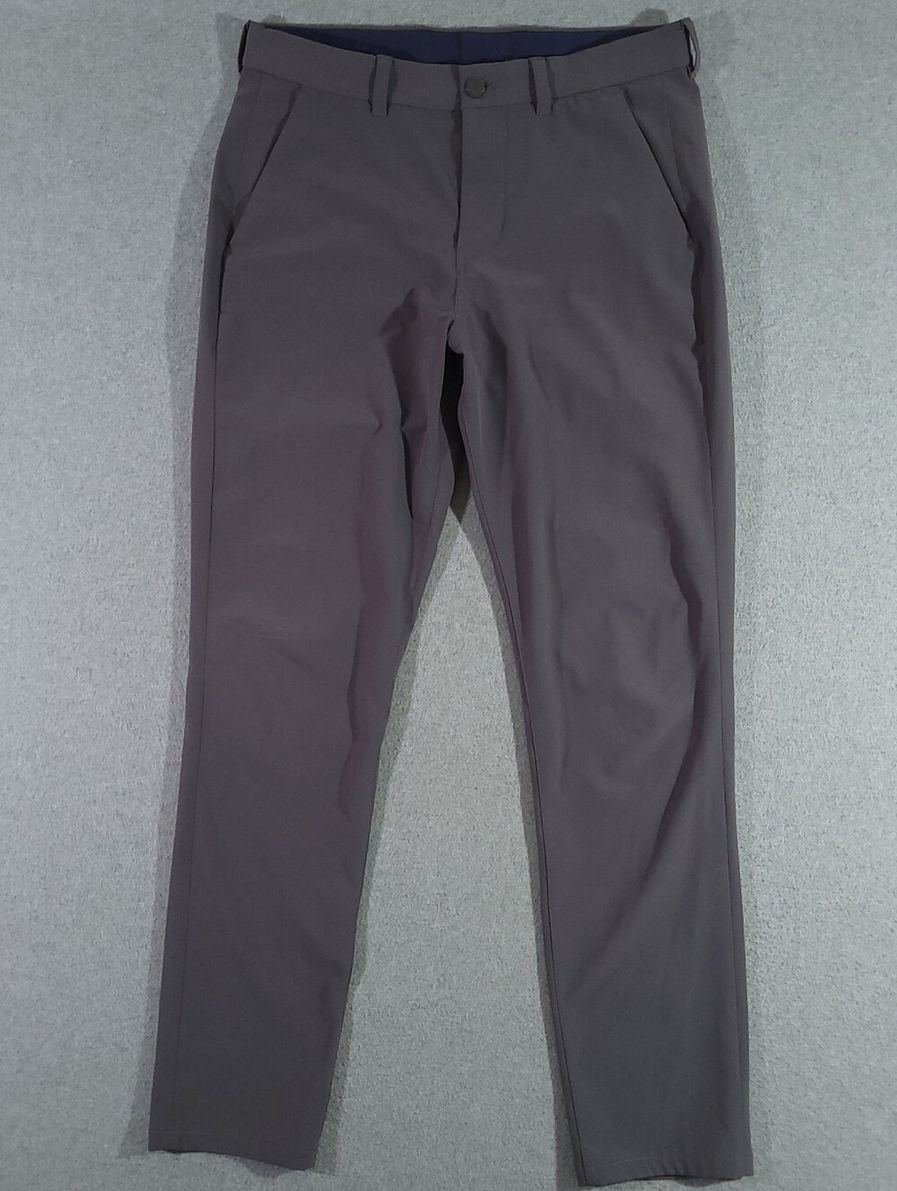 Mizzen Main Pants Men 32x32 Gray Helmsman Slim Taper Performance Chino Office